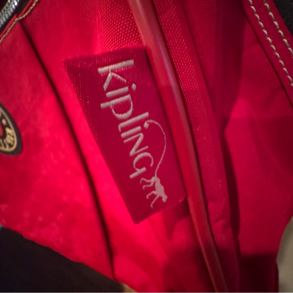 KIPLING DUFFLE TRAVEL BAG red. Vintage - Picture 5 of 13